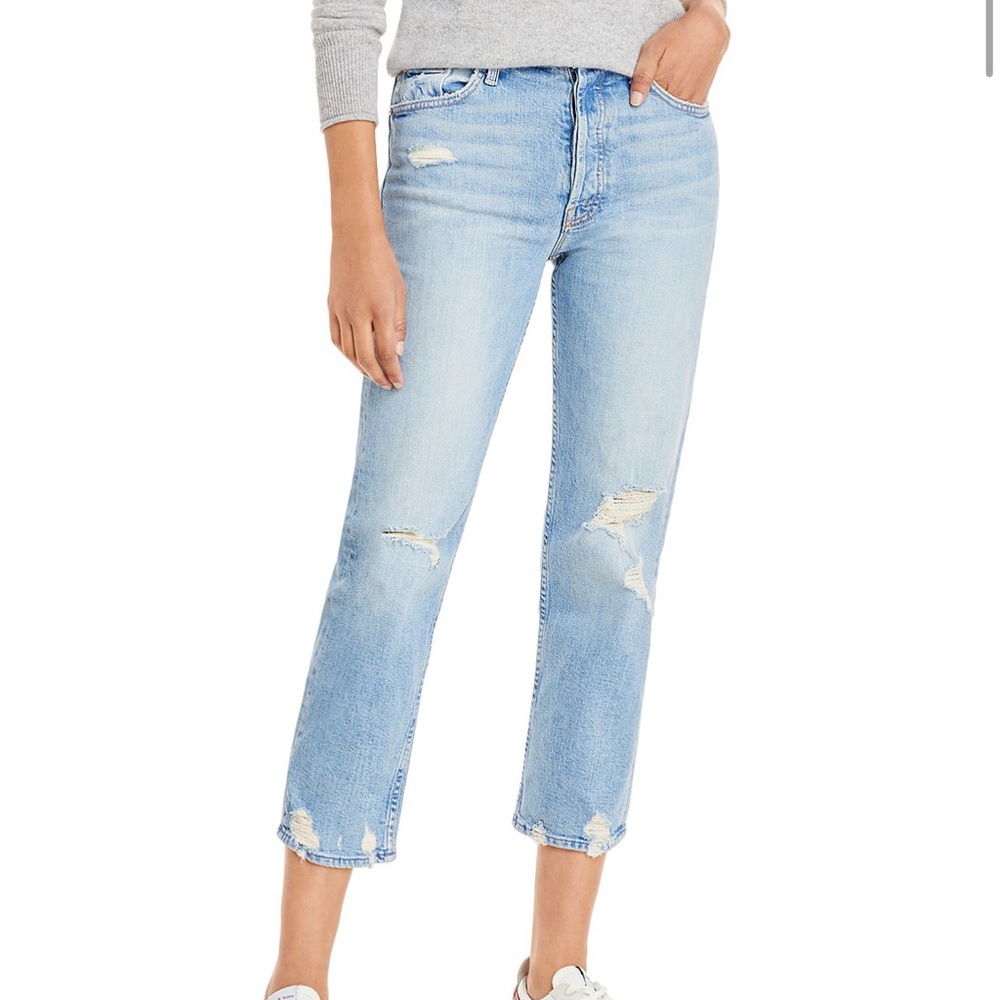 New/never worn MOTHER  jeans.  This style is a true 27. Fit is high rise crop.